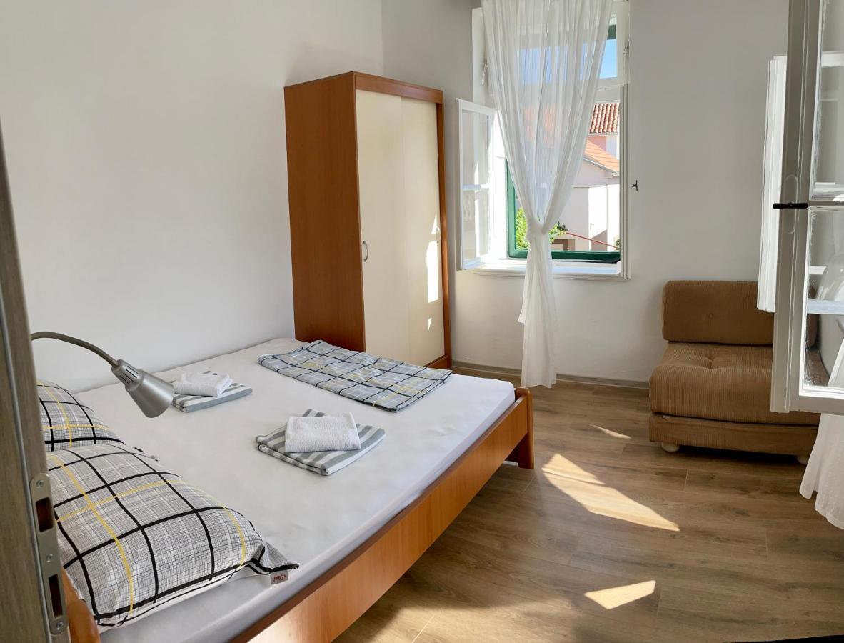 Apartman Zablaće Exteriör bild